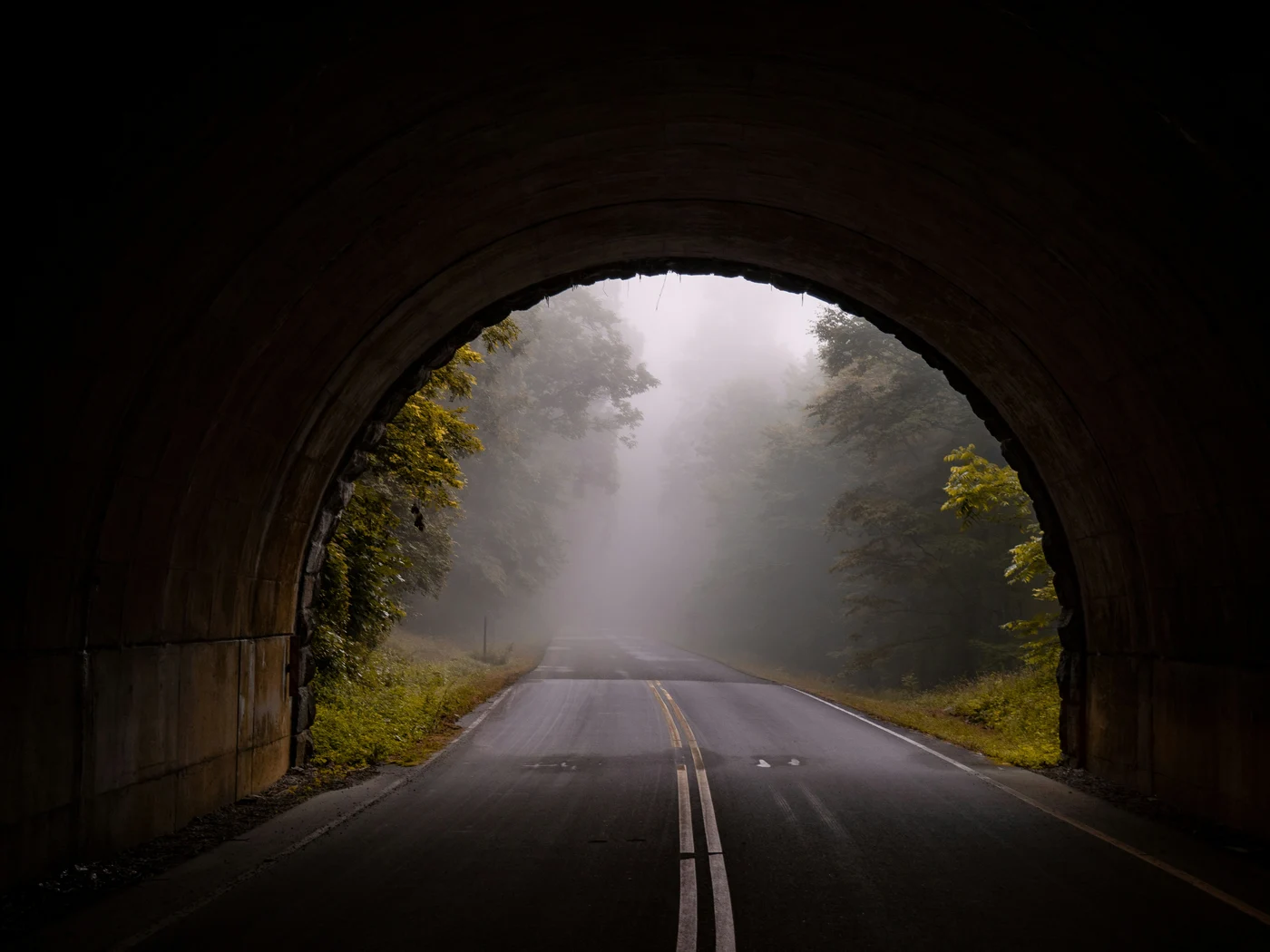 Funktioniert ein GPS-Tracker in Tiefgarage, Tunnel und Halle